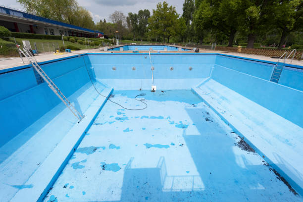 Best Emergency water extraction  in Parkway, CA